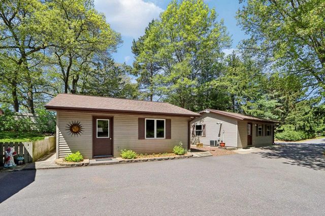 W11027B County Road O, Portage, WI 53901