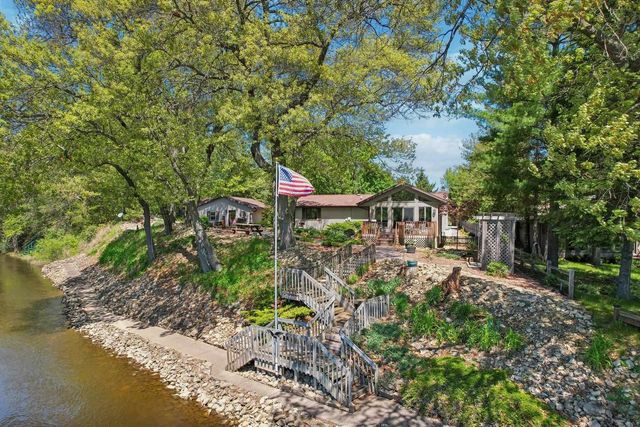 W11027B County Road O, Portage, WI 53901