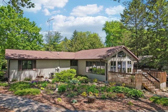 W11027B County Road O, Portage, WI 53901