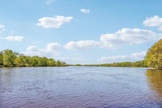 W11027B County Road O, Portage, WI 53901