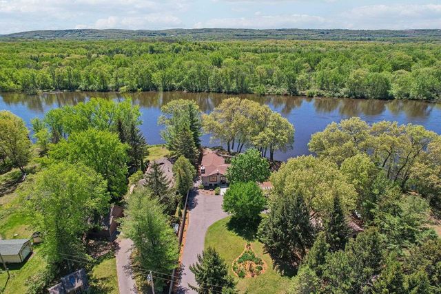 W11027B County Road O, Portage, WI 53901