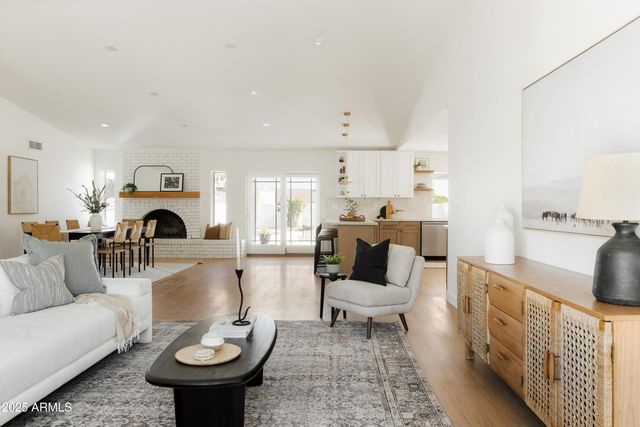 10635 N 22nd Street, Phoenix, AZ 85028