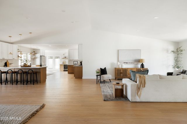 10635 N 22nd Street, Phoenix, AZ 85028