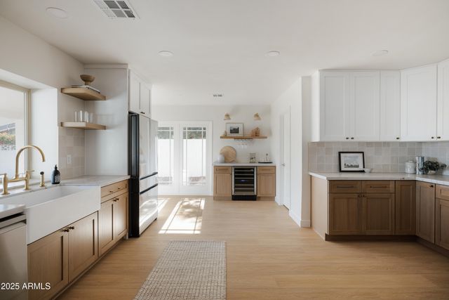 10635 N 22nd Street, Phoenix, AZ 85028