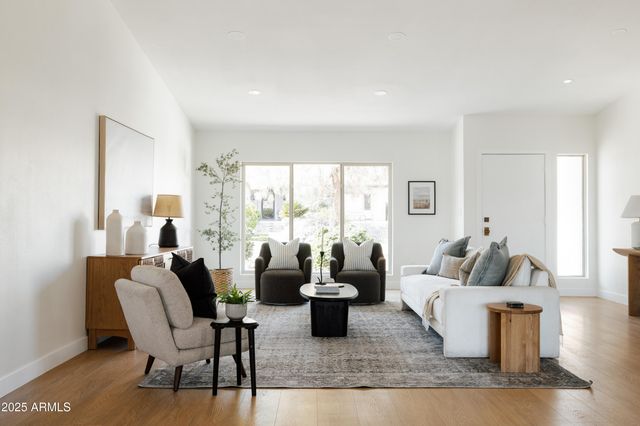 10635 N 22nd Street, Phoenix, AZ 85028