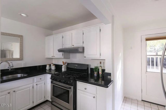 397 S El Molino Avenue 2, Pasadena, CA 91101