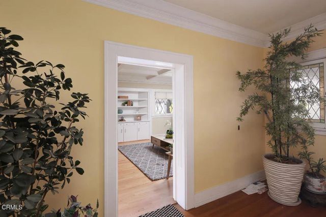 397 S El Molino Avenue 2, Pasadena, CA 91101