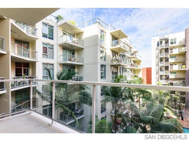 1431 Pacific Hwy 502, San Diego, CA 92101