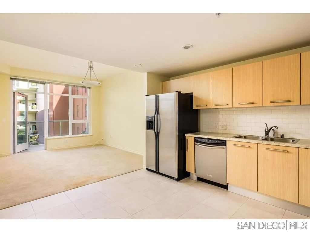 1431 Pacific Hwy 502, San Diego, CA 92101