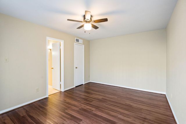 4638 Carr Street, The Colony, TX 75056
