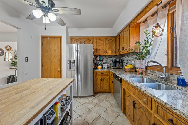 5209 S Narragansett Avenue, Chicago, IL 60638