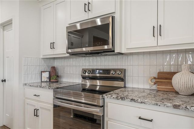 17705 Houston Street, Gardner, KS 66030