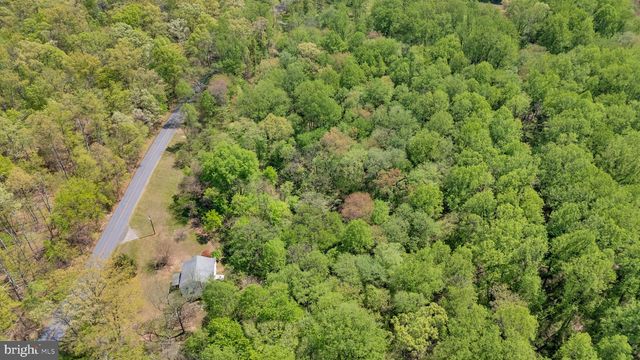 20730 BIG WOODS RD, Dickerson, MD 20842