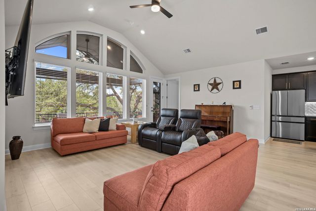 1040 Teakmill, San Marcos, TX 78666