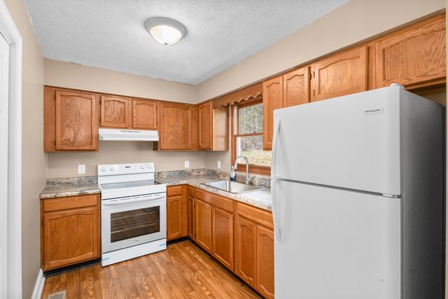 62 Heavenly Heights Road, Manchester, KY 40962