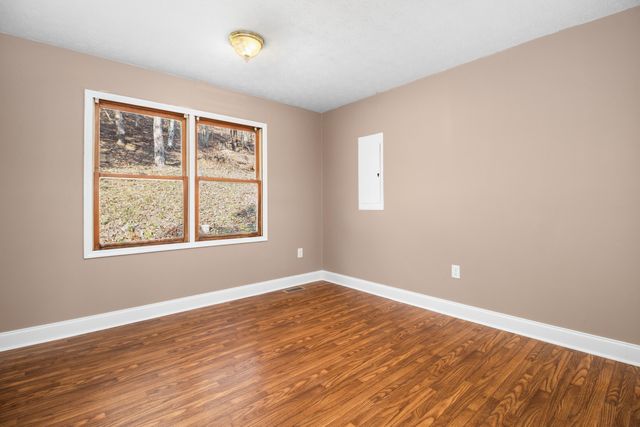 62 Heavenly Heights Road, Manchester, KY 40962