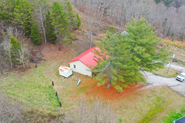 62 Heavenly Heights Road, Manchester, KY 40962