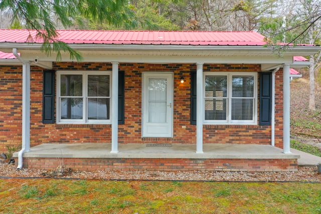 62 Heavenly Heights Road, Manchester, KY 40962