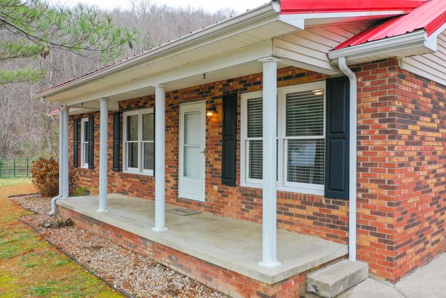 62 Heavenly Heights Road, Manchester, KY 40962