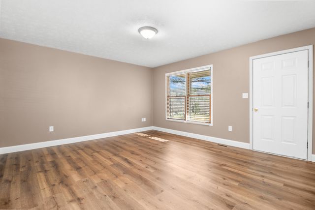 62 Heavenly Heights Road, Manchester, KY 40962