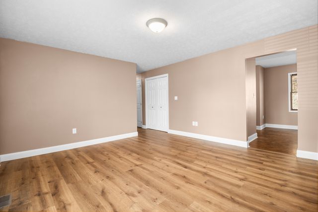 62 Heavenly Heights Road, Manchester, KY 40962