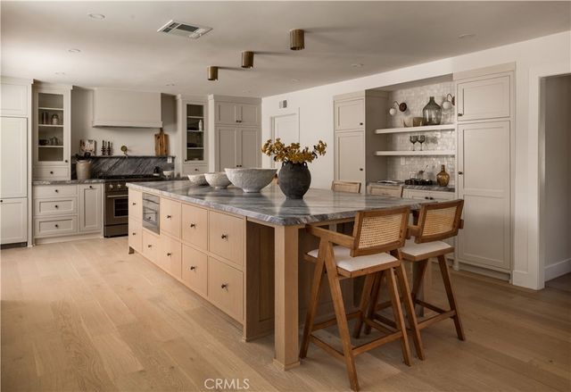 1818 Samar, Costa Mesa, CA 92626