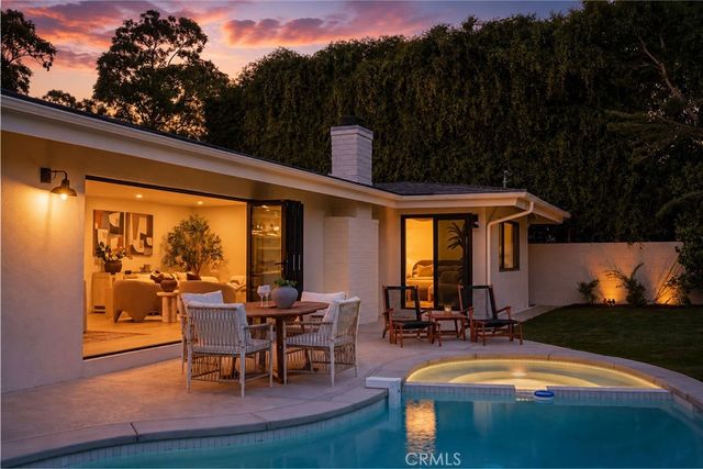 1818 Samar, Costa Mesa, CA 92626