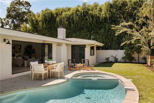 1818 Samar, Costa Mesa, CA 92626