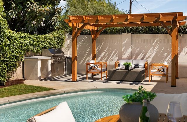 1818 Samar, Costa Mesa, CA 92626