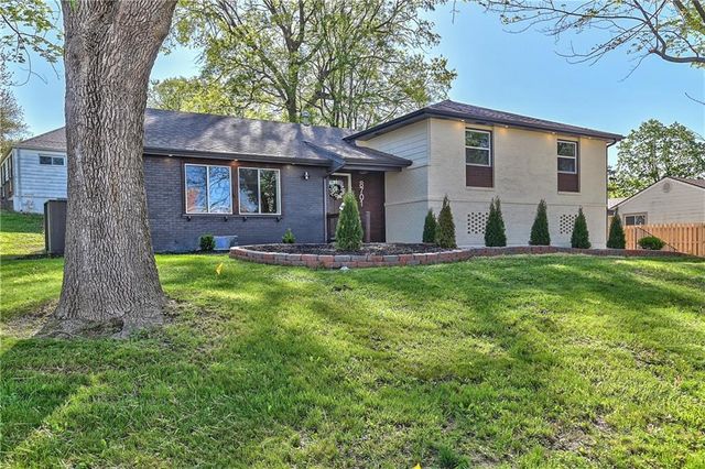 8701 Ward Parkway, Kansas City, MO 64114