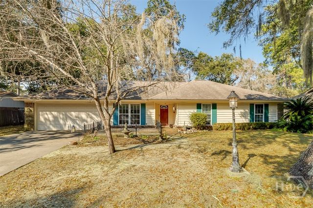 2 Ole Oak Road, Savannah, GA 31410