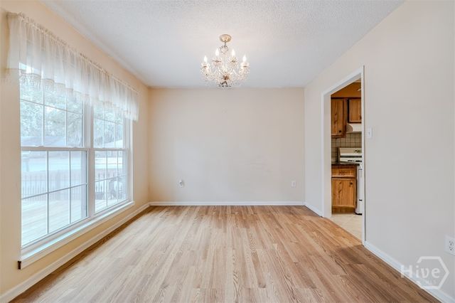 2 Ole Oak Road, Savannah, GA 31410