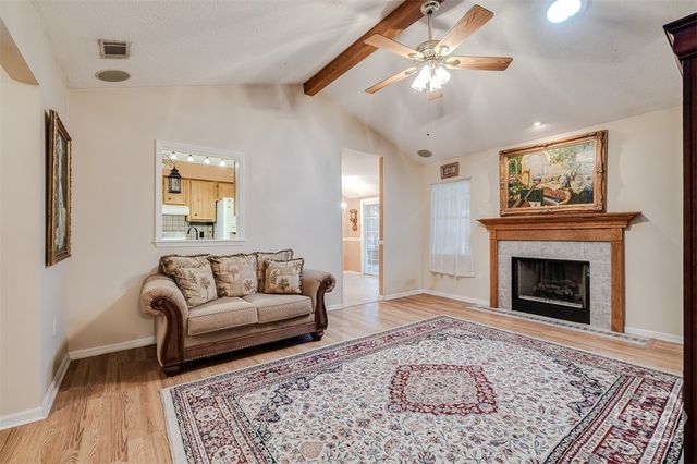 2 Ole Oak Road, Savannah, GA 31410