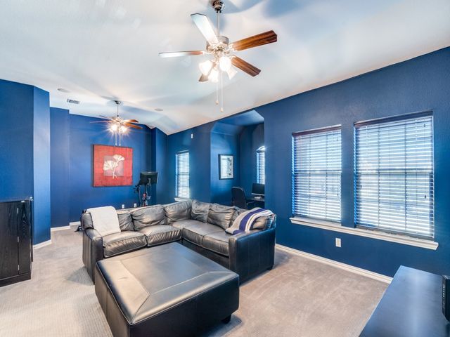 3848 Vienna Street, Irving, TX 75038
