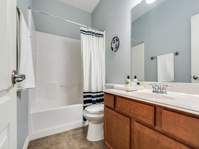 3848 Vienna Street, Irving, TX 75038