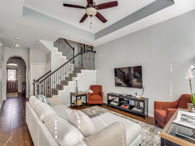 3848 Vienna Street, Irving, TX 75038