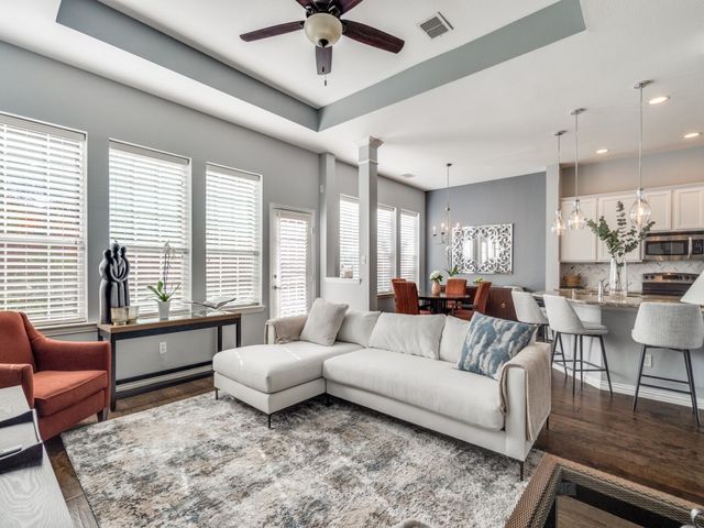 3848 Vienna Street, Irving, TX 75038