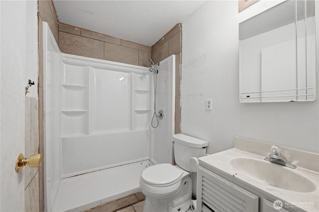 11630 Center Road, Everett, WA 98204