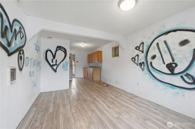 11630 Center Road, Everett, WA 98204