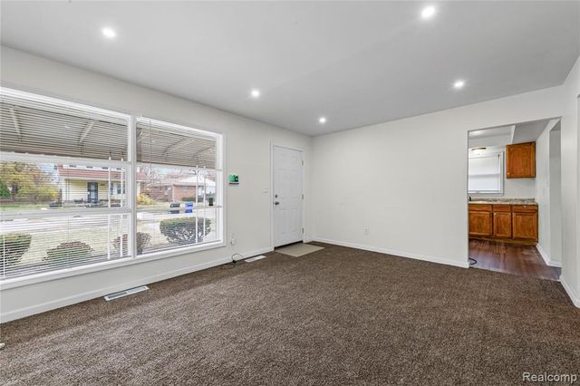 19958 Washburn Street, Detroit, MI 48221