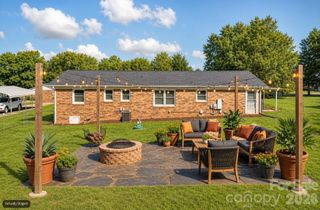5111 Hawthorne Lane, Shelby, NC 28152