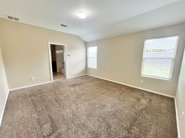 629 Mud Lake Trail, Fort Worth, TX 76120