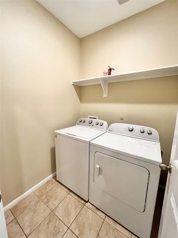 629 Mud Lake Trail, Fort Worth, TX 76120