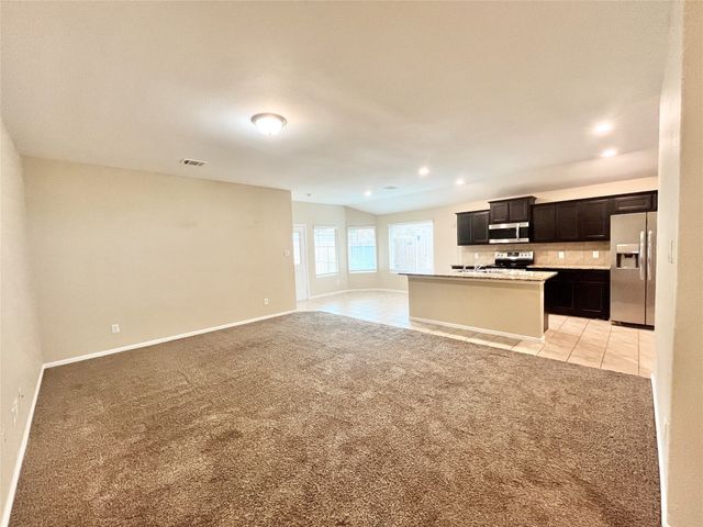 629 Mud Lake Trail, Fort Worth, TX 76120