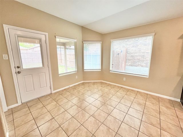 629 Mud Lake Trail, Fort Worth, TX 76120