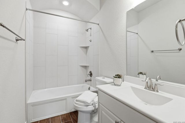 8914 Fowler Hill, Fair Oaks Ranch, TX 78015