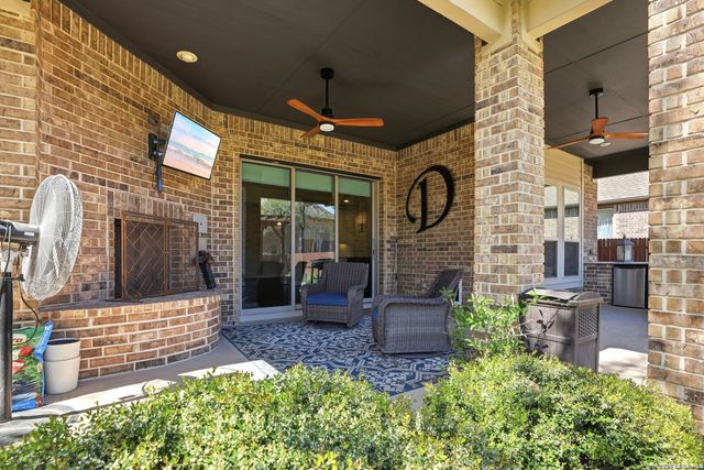 8914 Fowler Hill, Fair Oaks Ranch, TX 78015