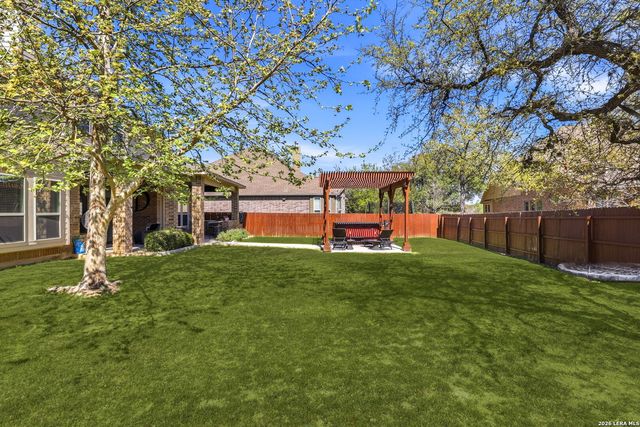 8914 Fowler Hill, Fair Oaks Ranch, TX 78015