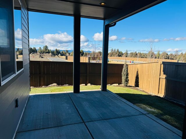 21405 SE Krakatoa Court Lot 106, Bend, OR 97702