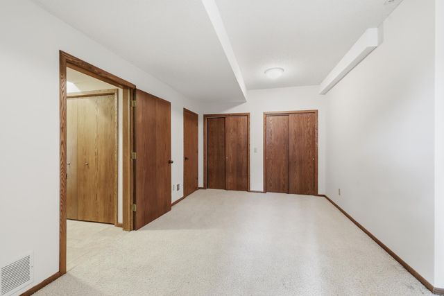 9409 Yukon Avenue S, Bloomington, MN 55438